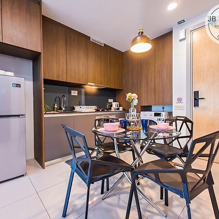 Grand Medini Suites By Rr Jbcity Nusajaya Kültér fotó